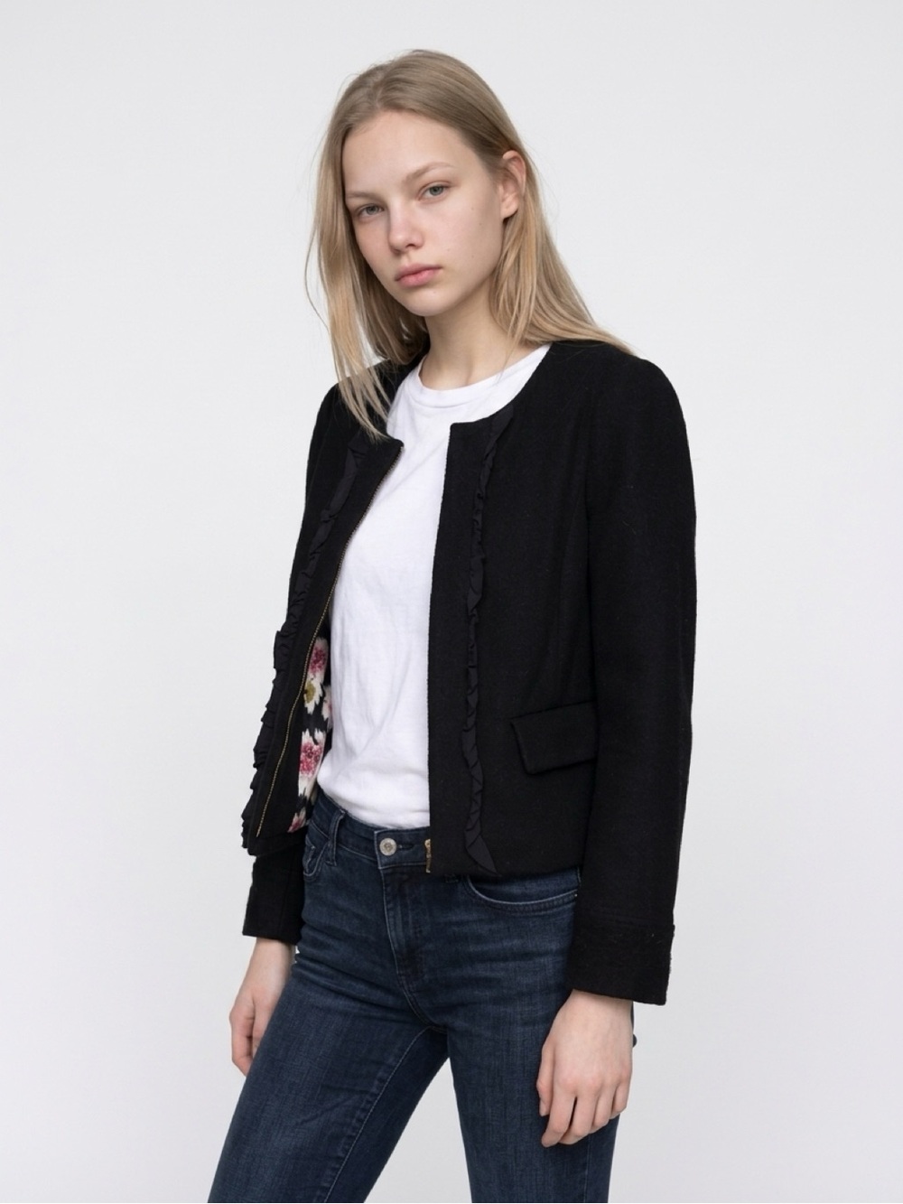 Juicy Couture Black Cropped Ruffle-Trim Blazer
